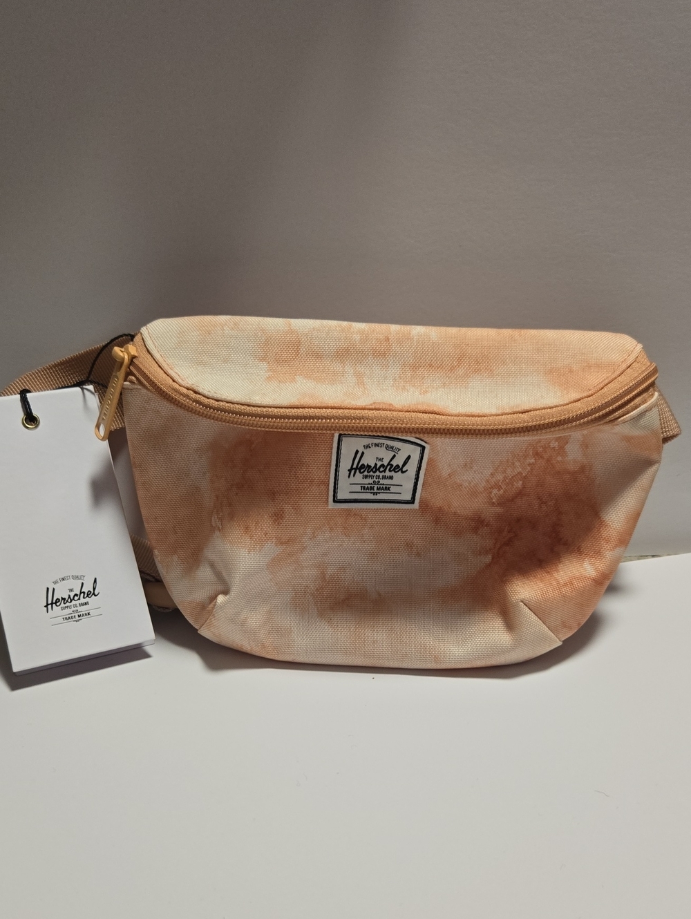 NWT Herschel Supply CO. Fourteen Pastel Cloud Papaya Hip Pack